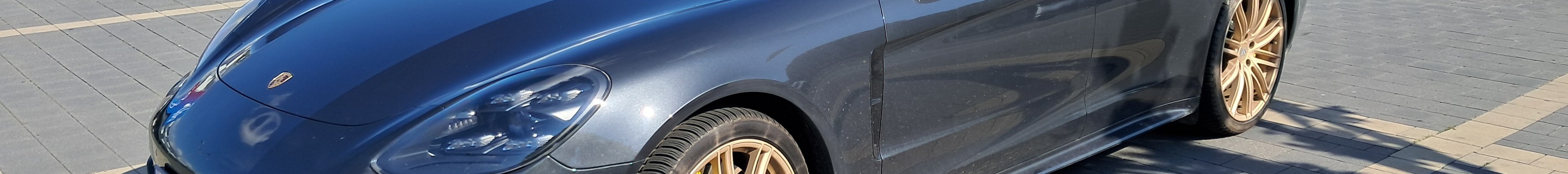 Porsche 971 Panamera Turbo