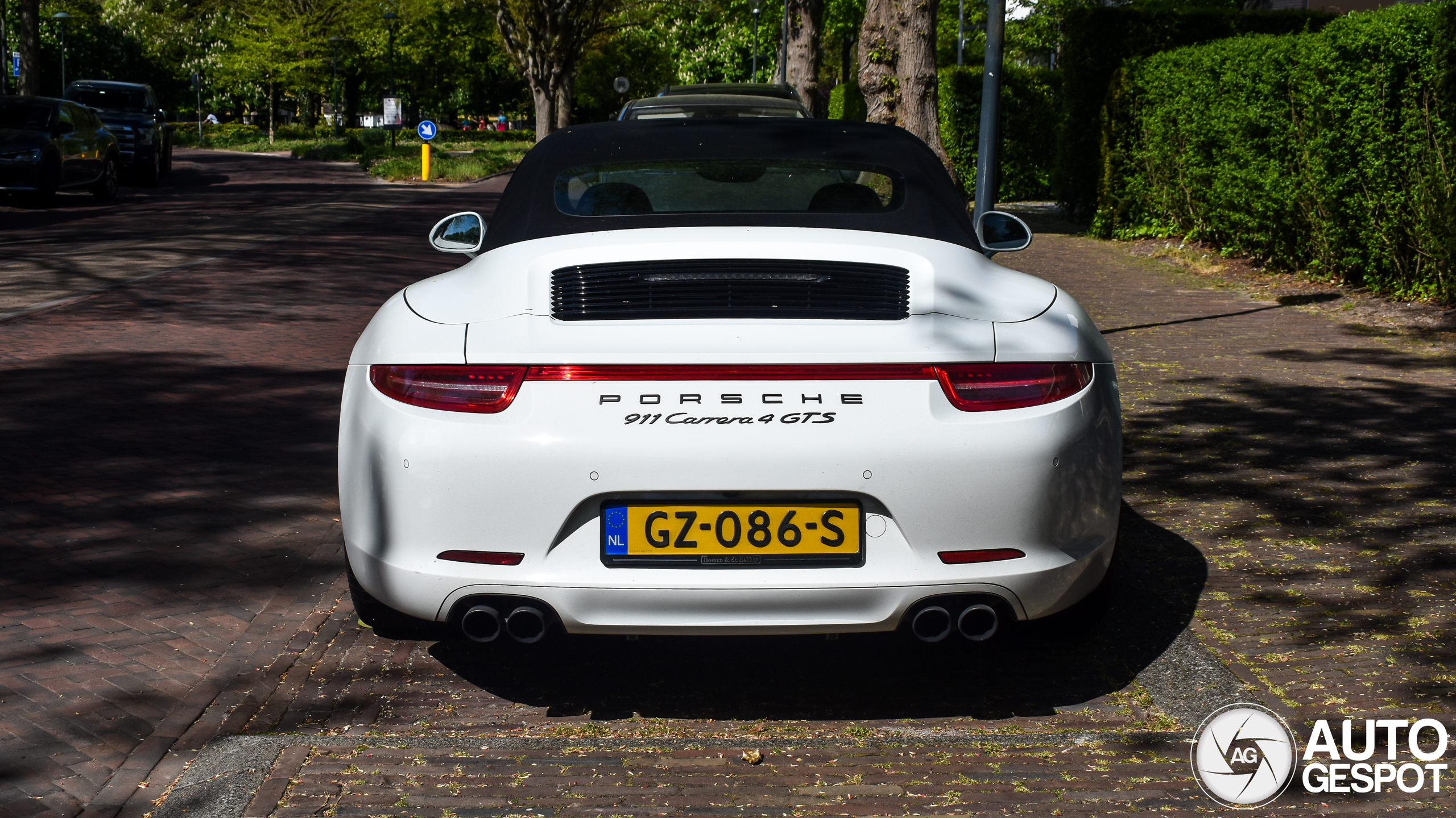 Porsche 991 Carrera 4 GTS Cabriolet MkI