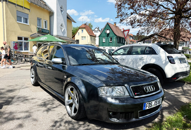 Audi RS6 Avant C5