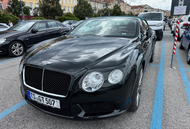 Bentley Continental GTC V8