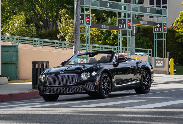 Bentley Continental GTC V8 2020