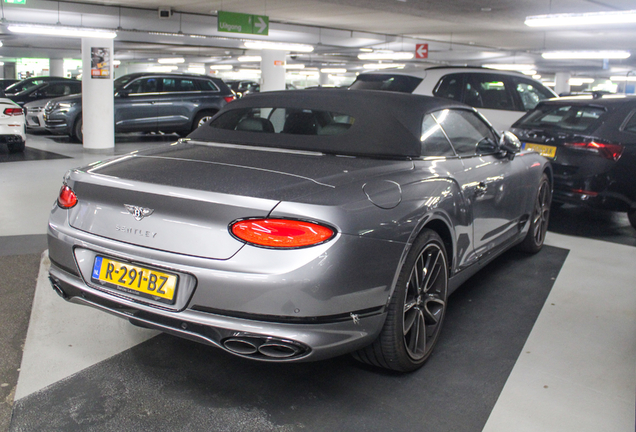 Bentley Continental GTC V8 2020