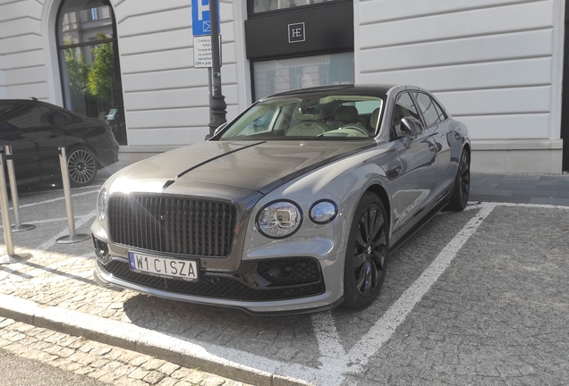 Bentley Flying Spur Hybrid