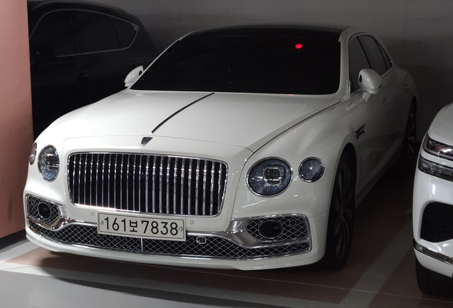 Bentley Flying Spur V8 Azure