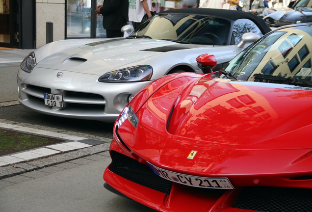 Dodge Viper SRT-10 Roadster 2003