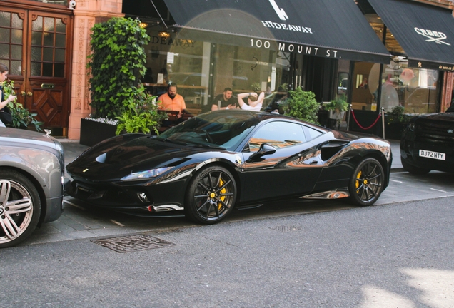 Ferrari F8 Tributo