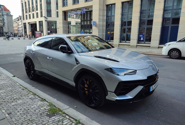 Lamborghini Urus S