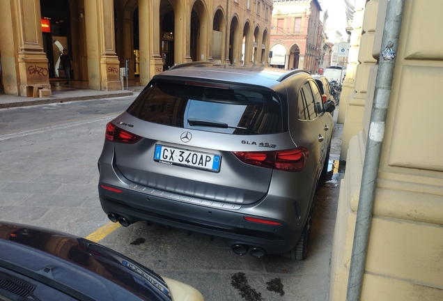Mercedes-AMG GLA 45 S 4MATIC+ H247 2024