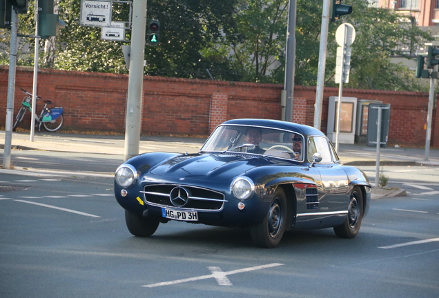 Mercedes-Benz 300SL Gullwing