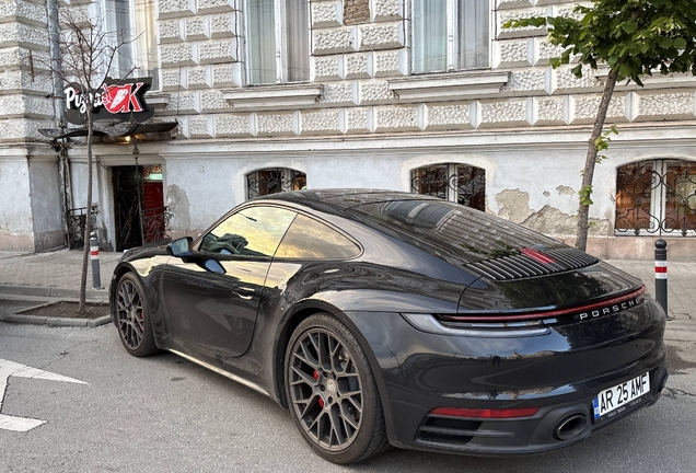 Porsche 992 Carrera S