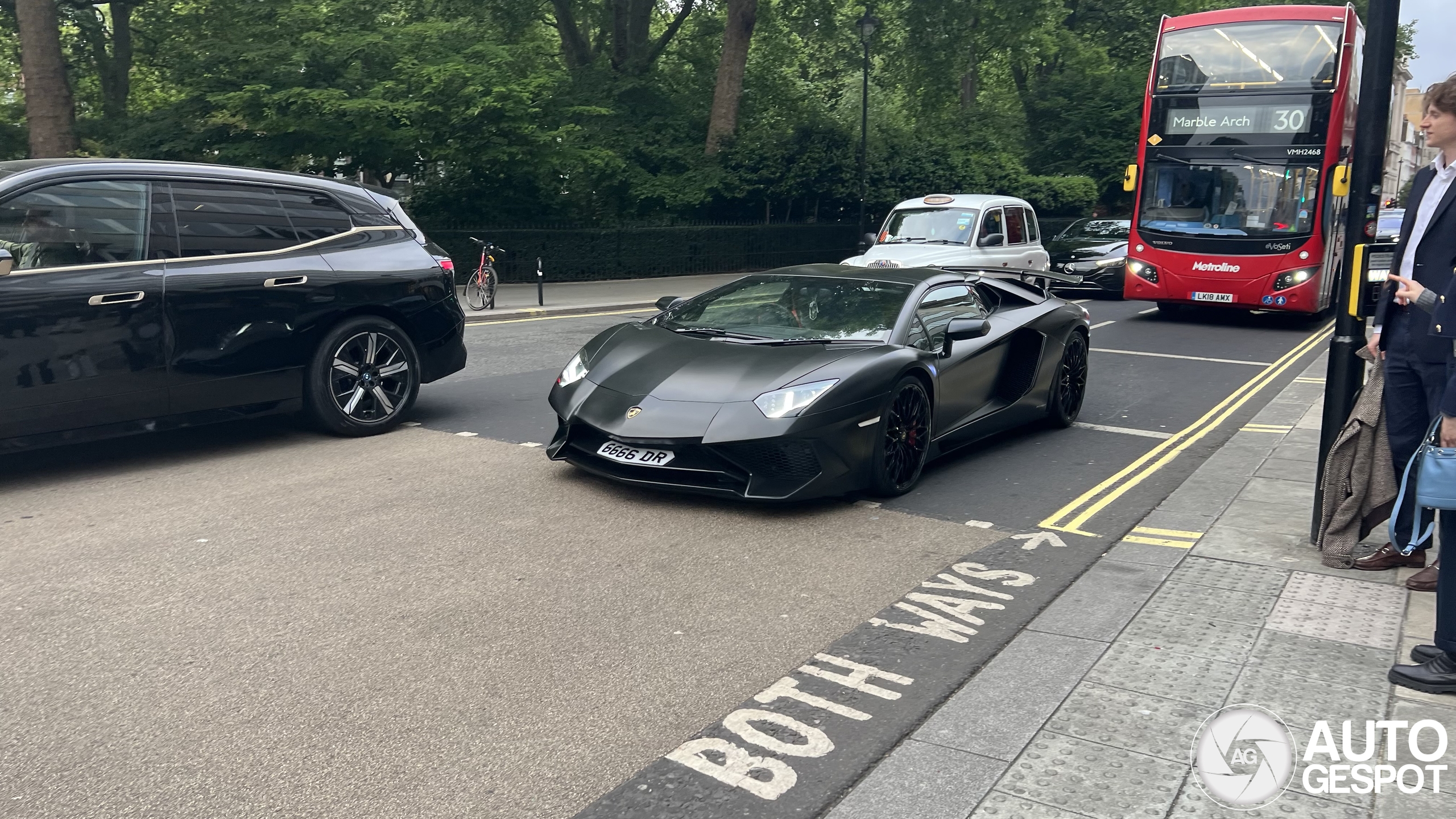 Lamborghini Aventador LP750-4 SuperVeloce Roadster
