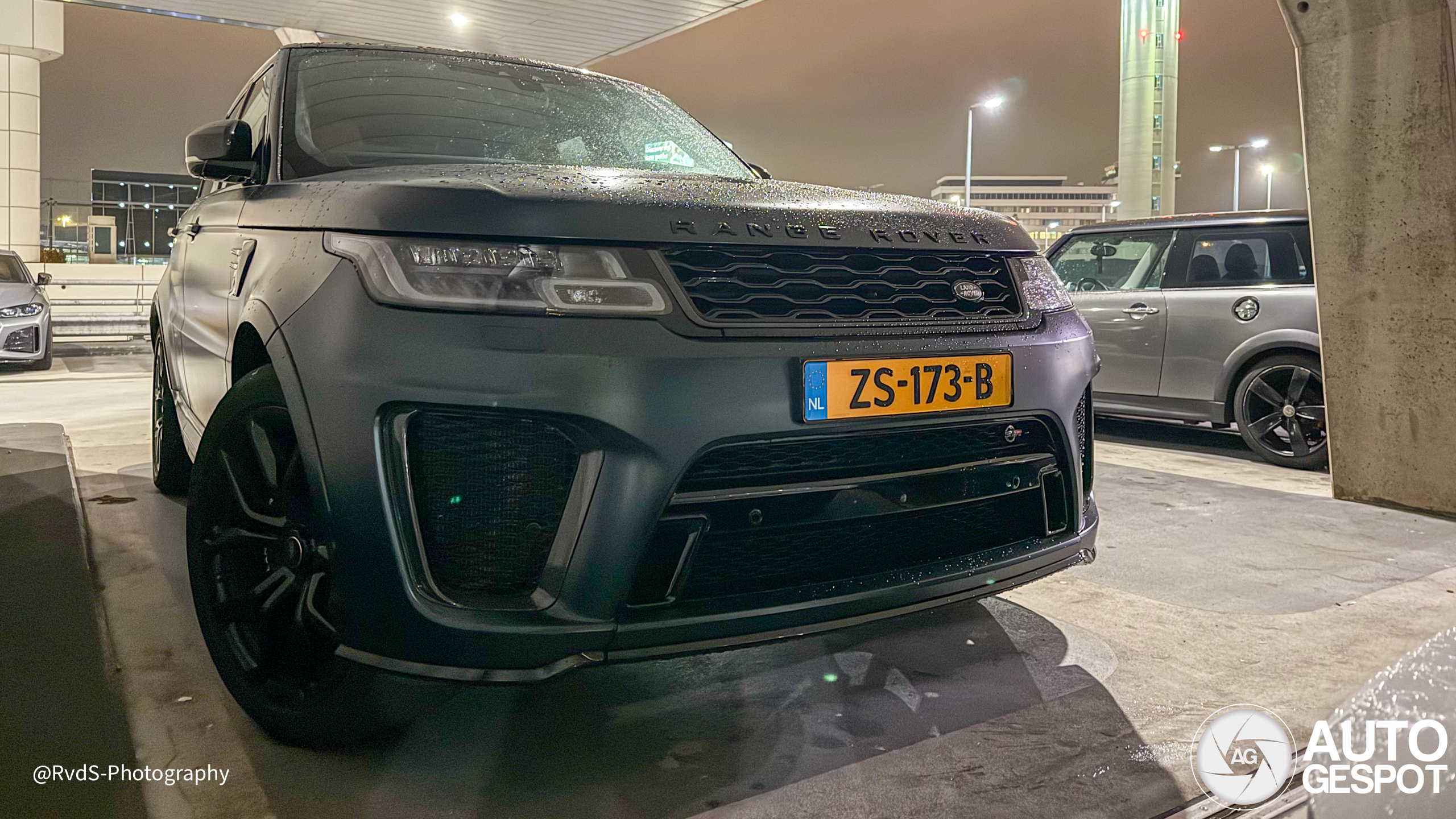Land Rover Range Rover Sport SVR 2018