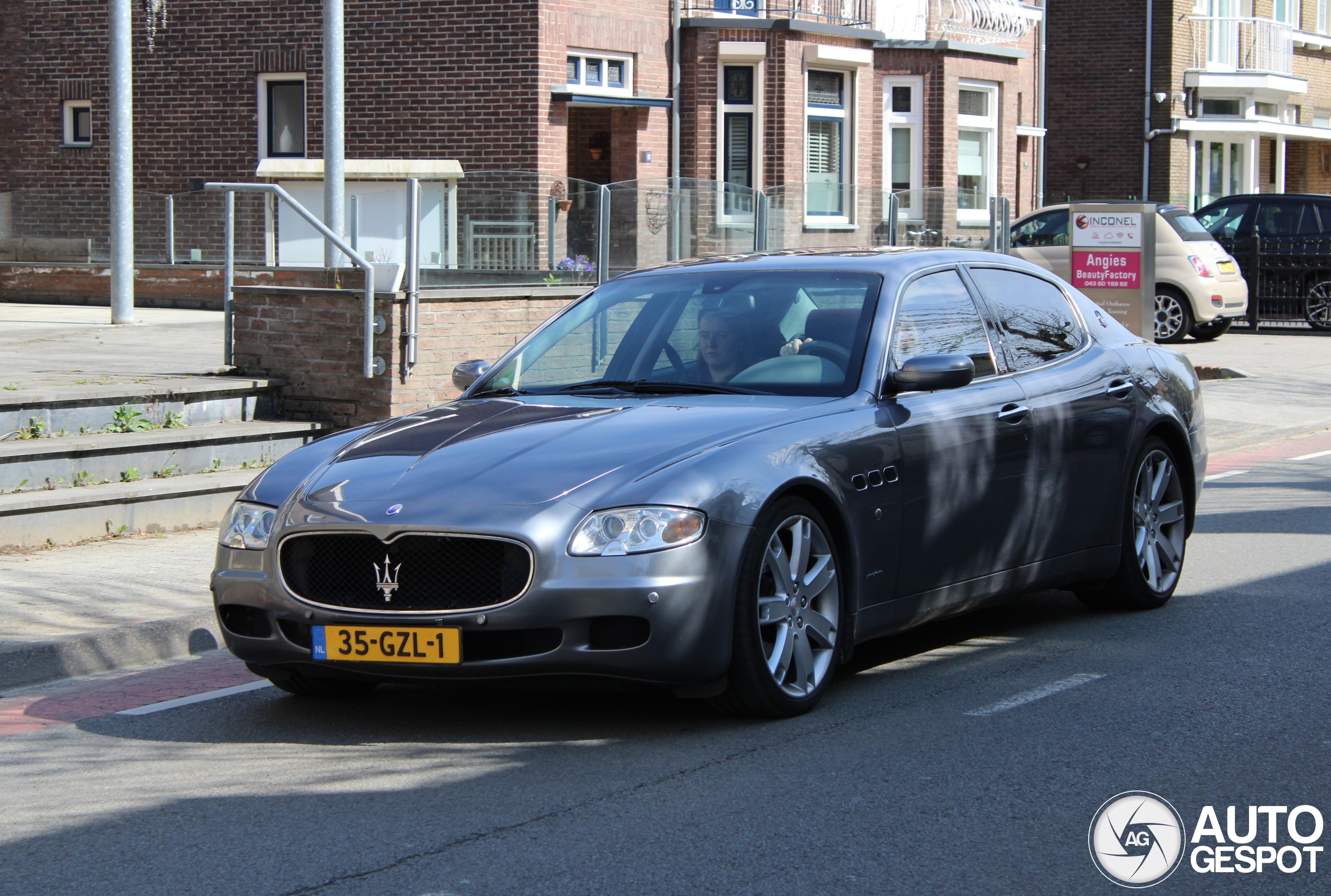 Maserati Quattroporte Sport GT