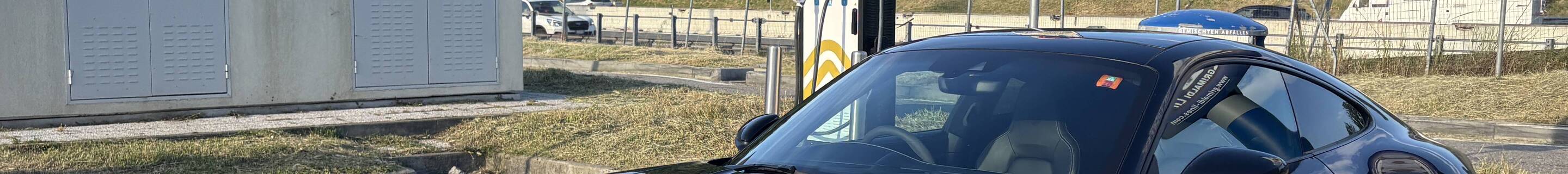 Porsche 992 Carrera 4S MkI