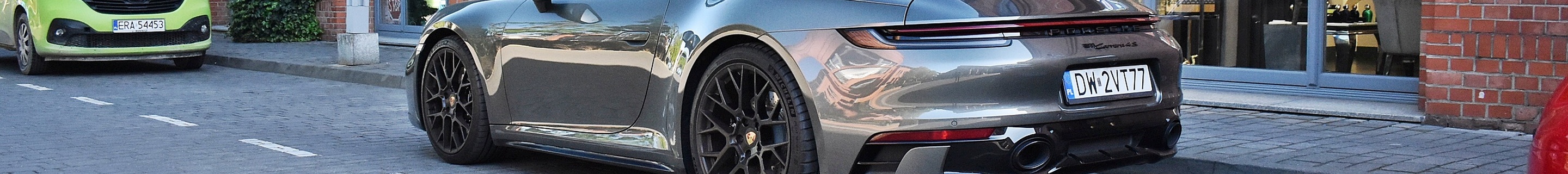 Porsche 992 Carrera 4S Cabriolet MkI