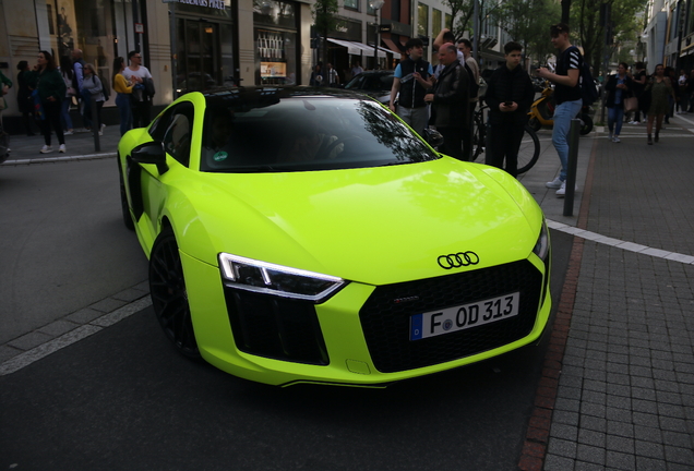 Audi R8 V10 2015