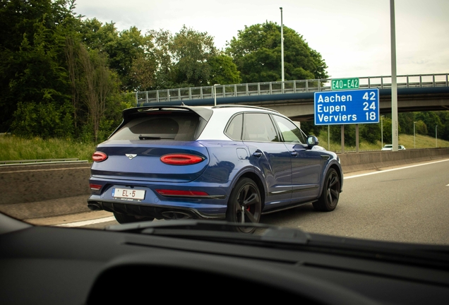 Bentley Bentayga Hybrid 2021