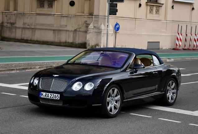 Bentley Continental GTC