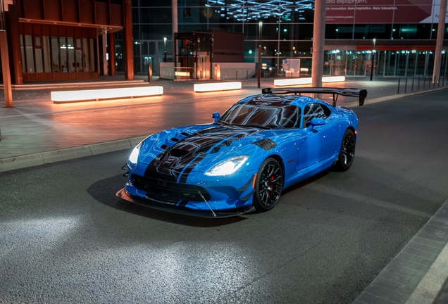 SRT Viper ACR 2015