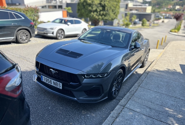 Ford Mustang GT 2024