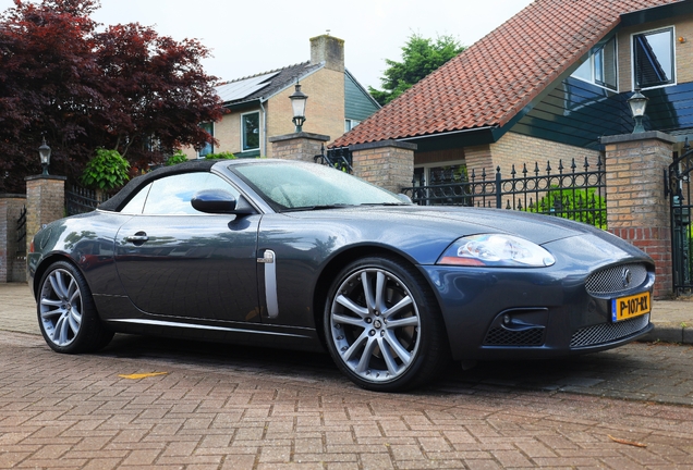 Jaguar XKR Convertible 2006