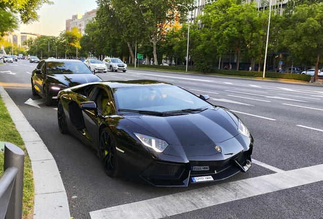 Lamborghini Aventador LP700-4
