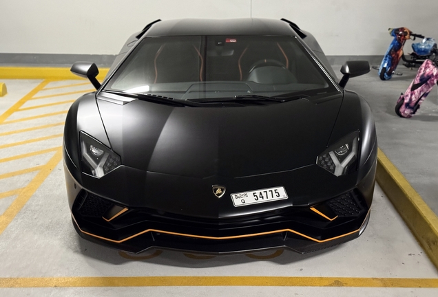 Lamborghini Aventador LP780-4 Ultimae
