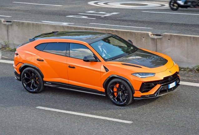 Lamborghini Urus Performante