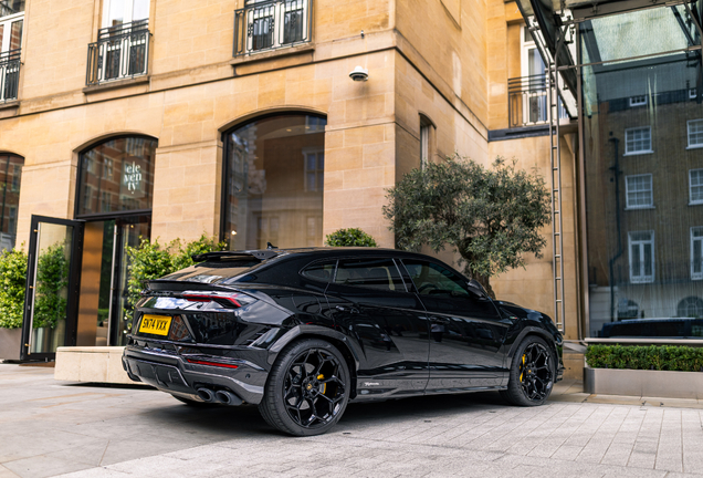 Lamborghini Urus Performante