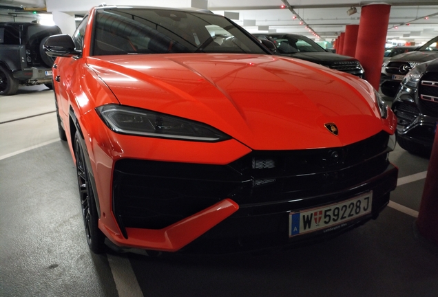 Lamborghini Urus SE