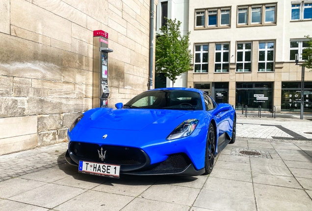 Maserati MC20