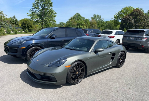 Porsche 718 Cayman GTS 4.0