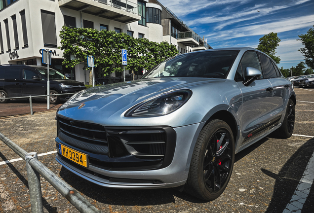 Porsche 95B Macan GTS MkIII