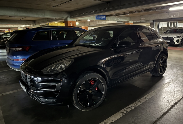 Porsche 95B Macan Turbo