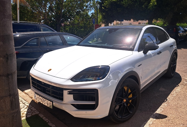 Porsche Cayenne Coupé Turbo E-Hybrid