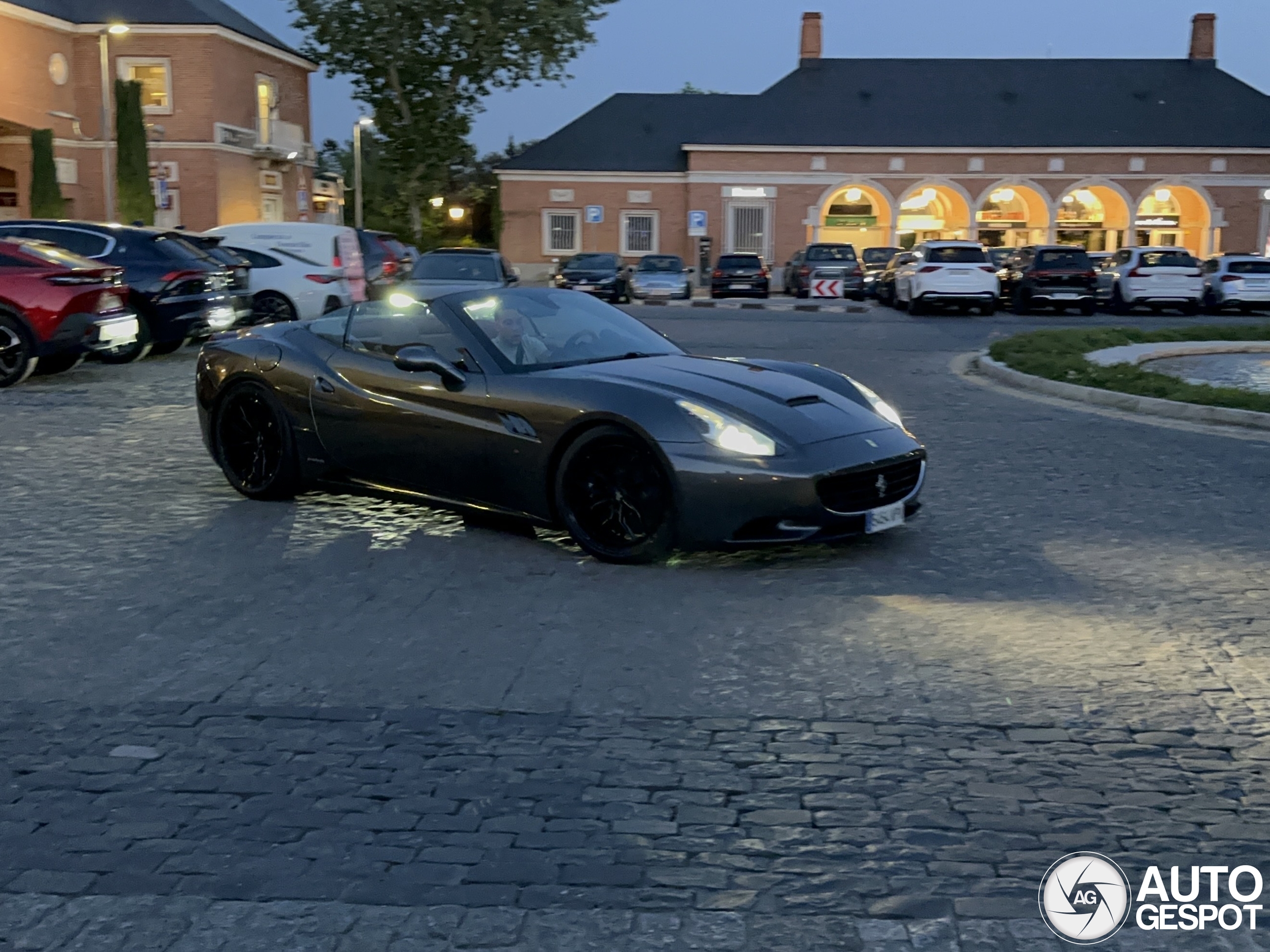 Ferrari California