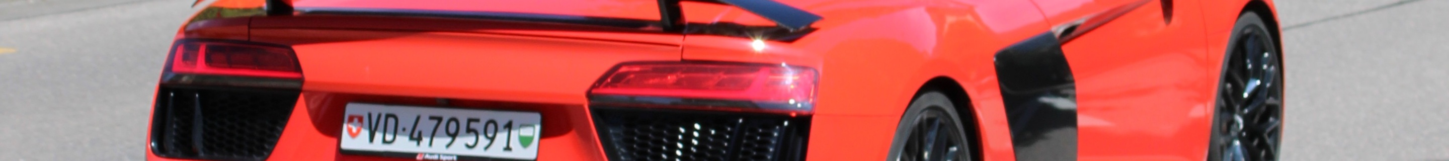 Audi R8 V10 Plus 2015