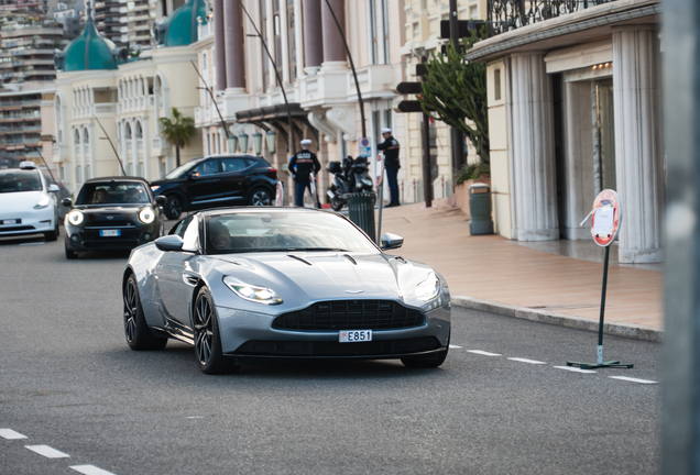 Aston Martin DB11 AMR