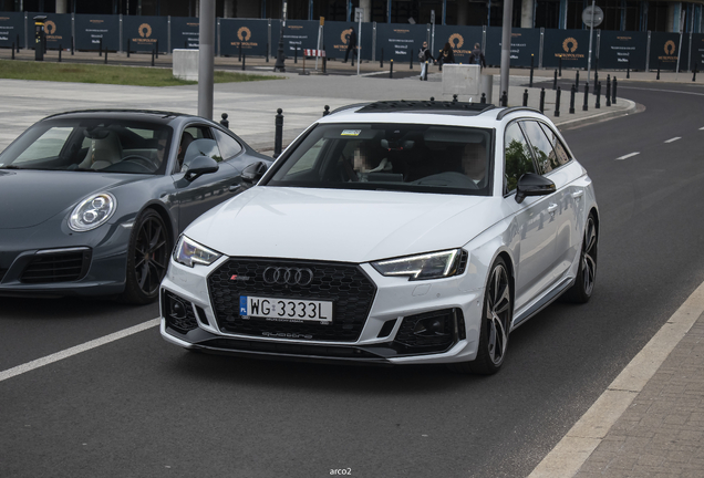 Audi ABT RS4 Avant B9