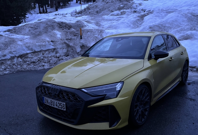 Audi RS3 Sportback 8Y 2025