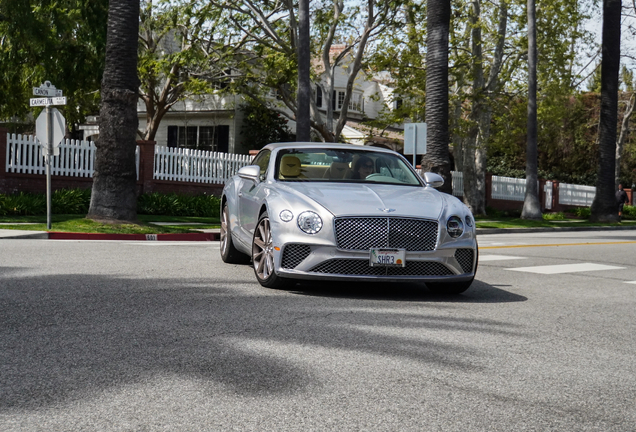 Bentley Continental GTC 2019