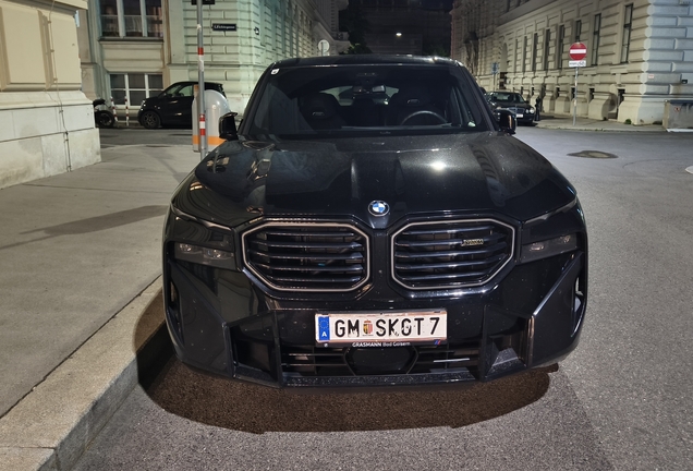 BMW XM G09