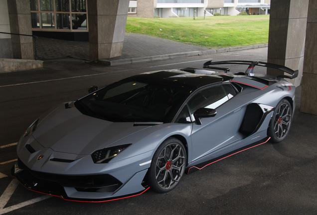 Lamborghini Aventador LP770-4 SVJ Roadster