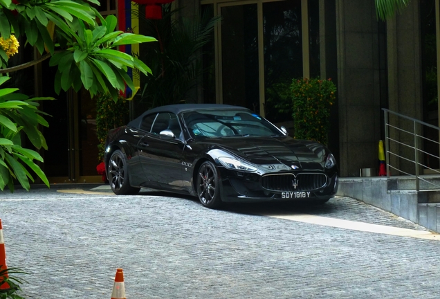 Maserati GranCabrio