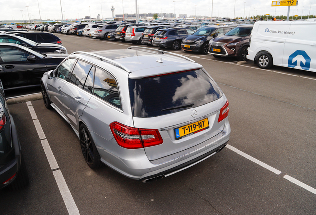 Mercedes-Benz E 63 AMG S212