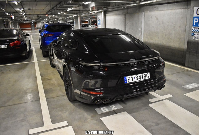 Porsche 972 Panamera GTS