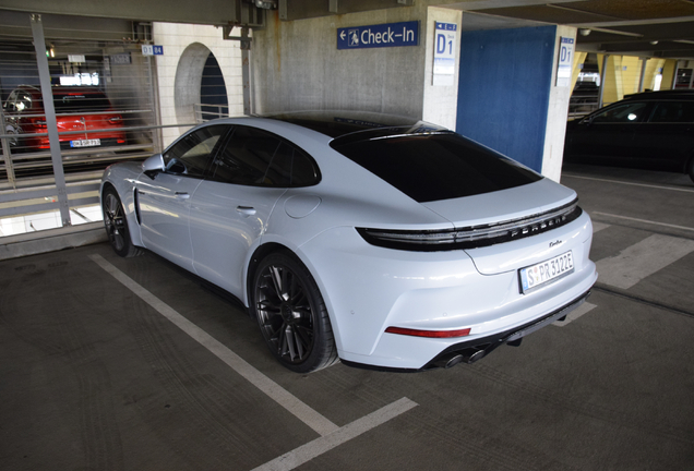 Porsche 972 Panamera Turbo E-Hybrid