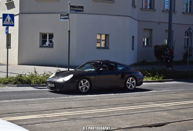 Porsche 996 Turbo