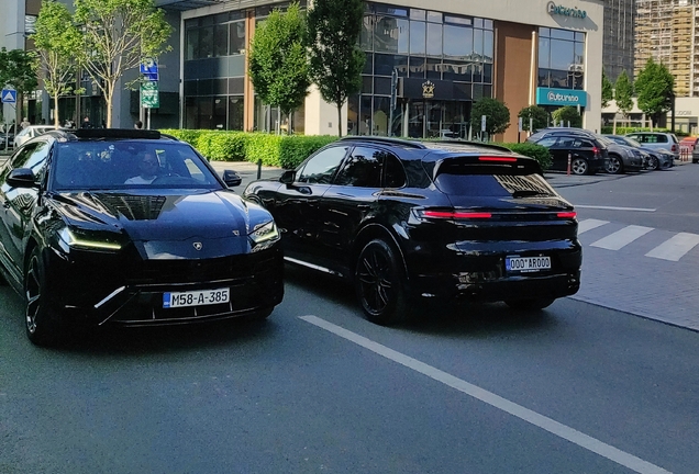 Porsche 9YA Cayenne GTS MkII