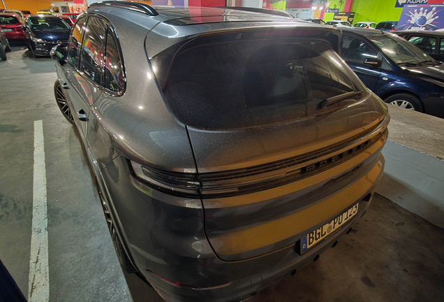 Porsche 9YA Cayenne GTS MkII